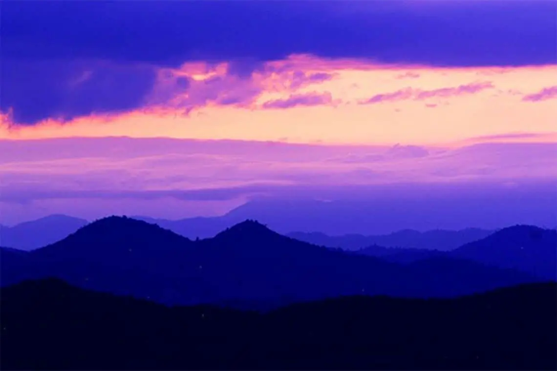 25 Days Cycling and Trekking from Luang Prabang to Hanoi